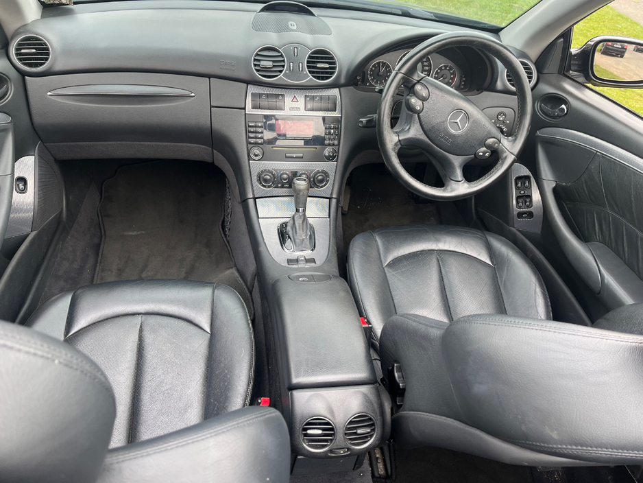 2005 Mercedes-Benz CLK Class - image 10