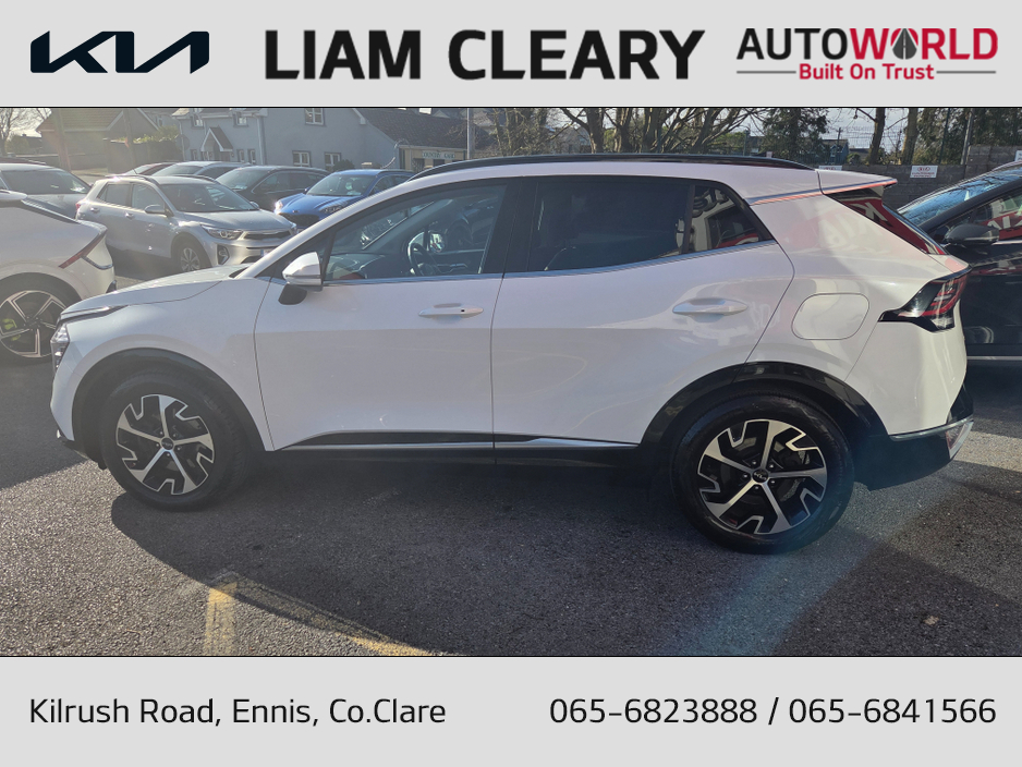 2022 Kia Sportage - image 6