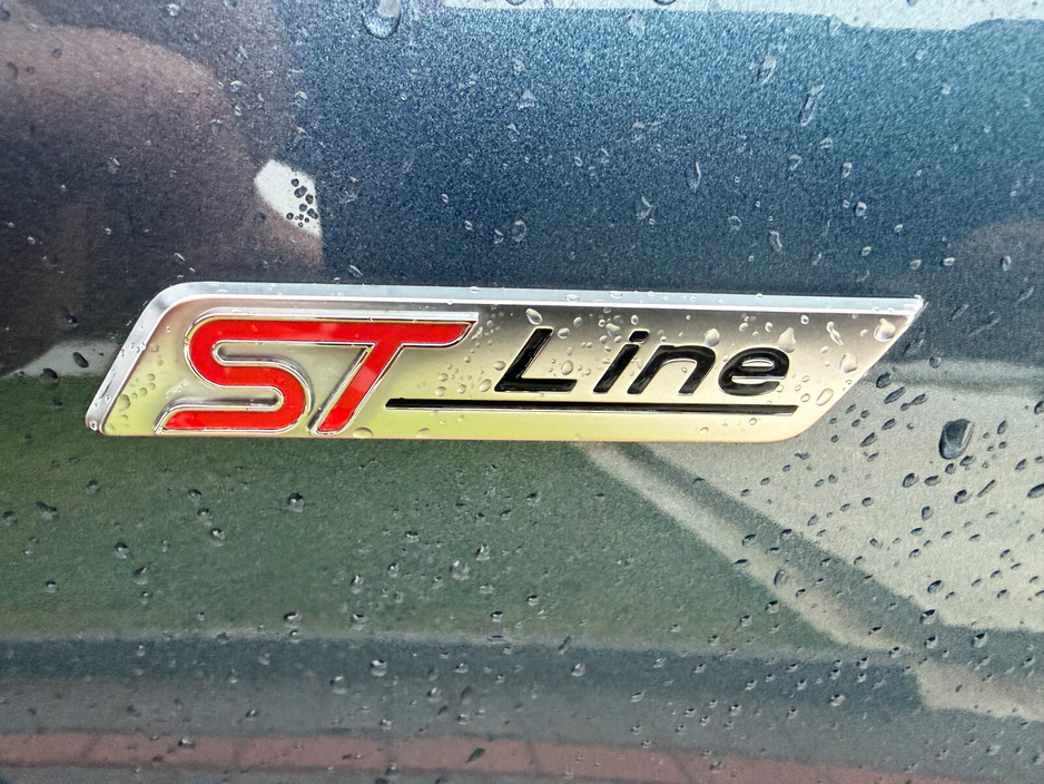 2021 Ford Focus 1.5L EcoBlue 120PS ST-Line Auto €22,995