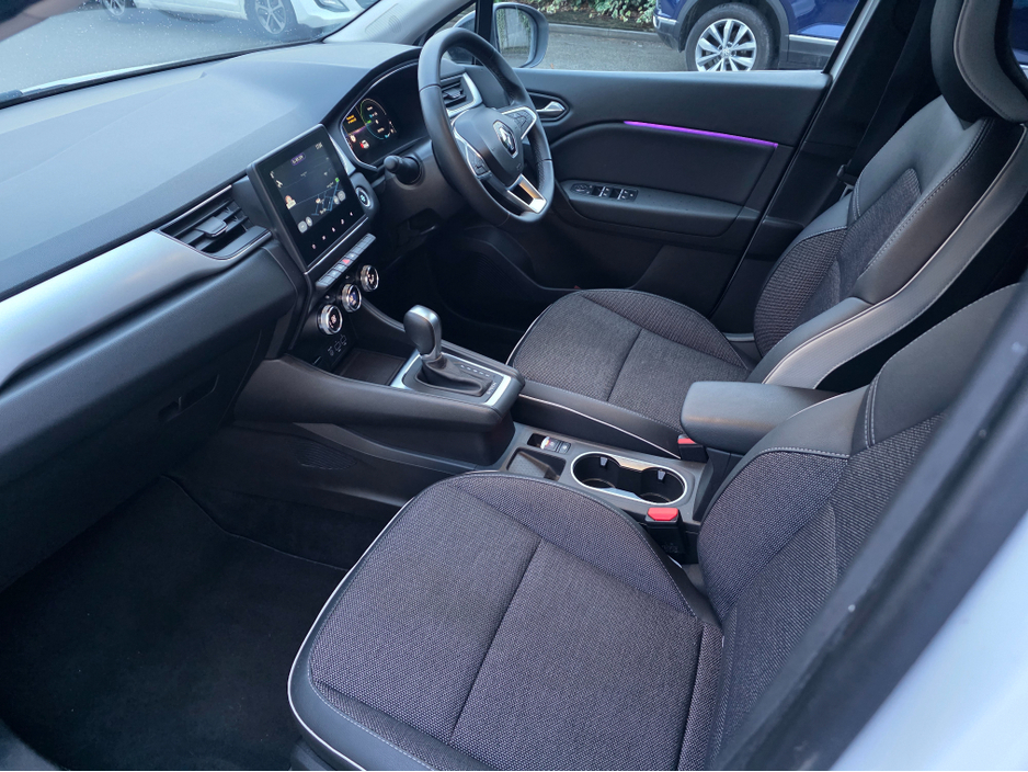 2023 Renault Captur 1.6 E-Tech Plug-in Hybrid 160 Techno Auto €27,900