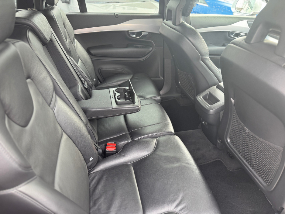 2019 Volvo XC90 - image 22