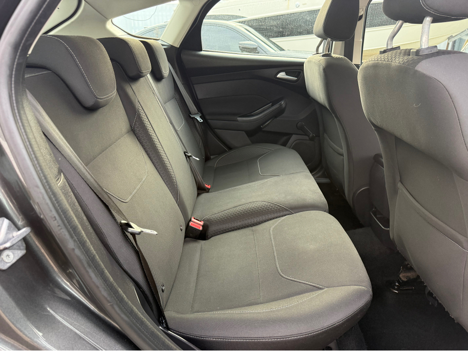 2015 Ford Focus ZETEC 1.6 TDCI 95PS 4DR