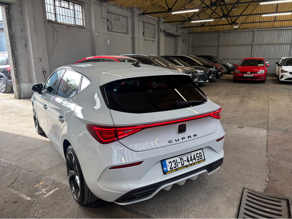 2023 Cupra Leon - image 10