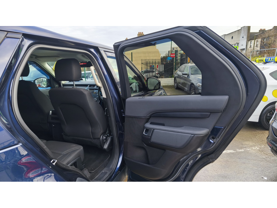 2018 Land Rover Discovery Automatic AA Approved 1 Year Warranty €24,950