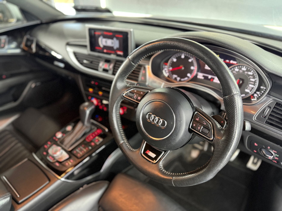 2015 Audi A7 - image 28