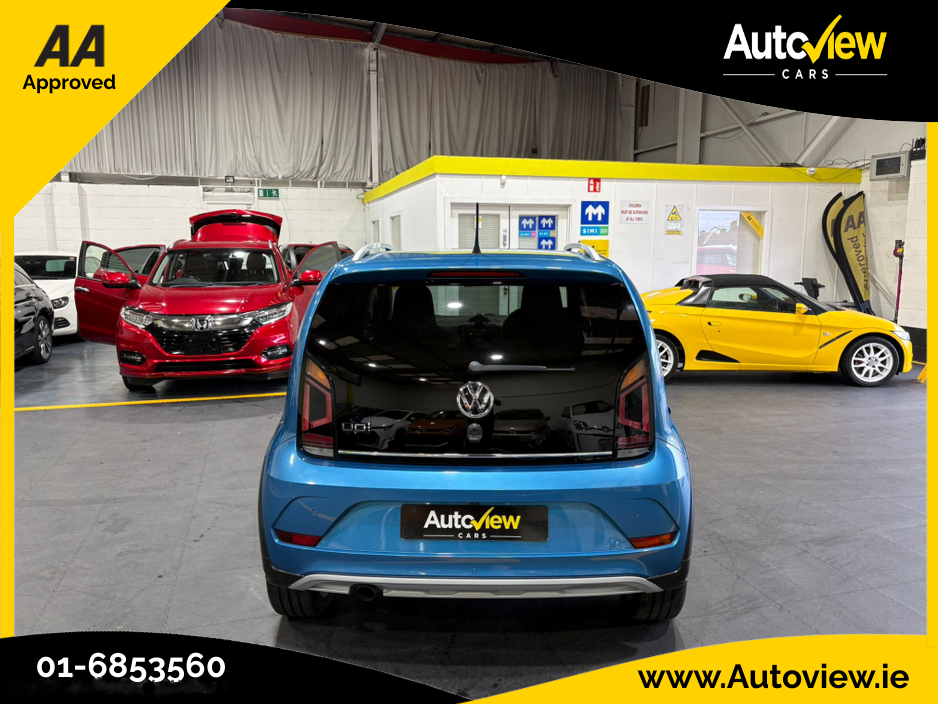 2019 Volkswagen up! - image 9