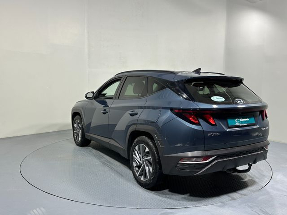 2022 Hyundai Tucson - image 5