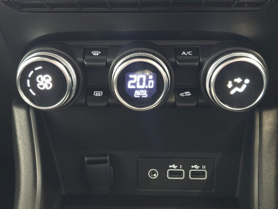 2024 Renault Captur - image 15