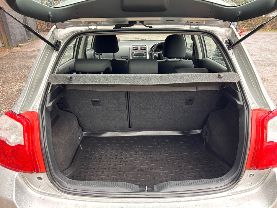 2012 Toyota Auris MC 1.4 D-4D TERRA 5DR €6,950