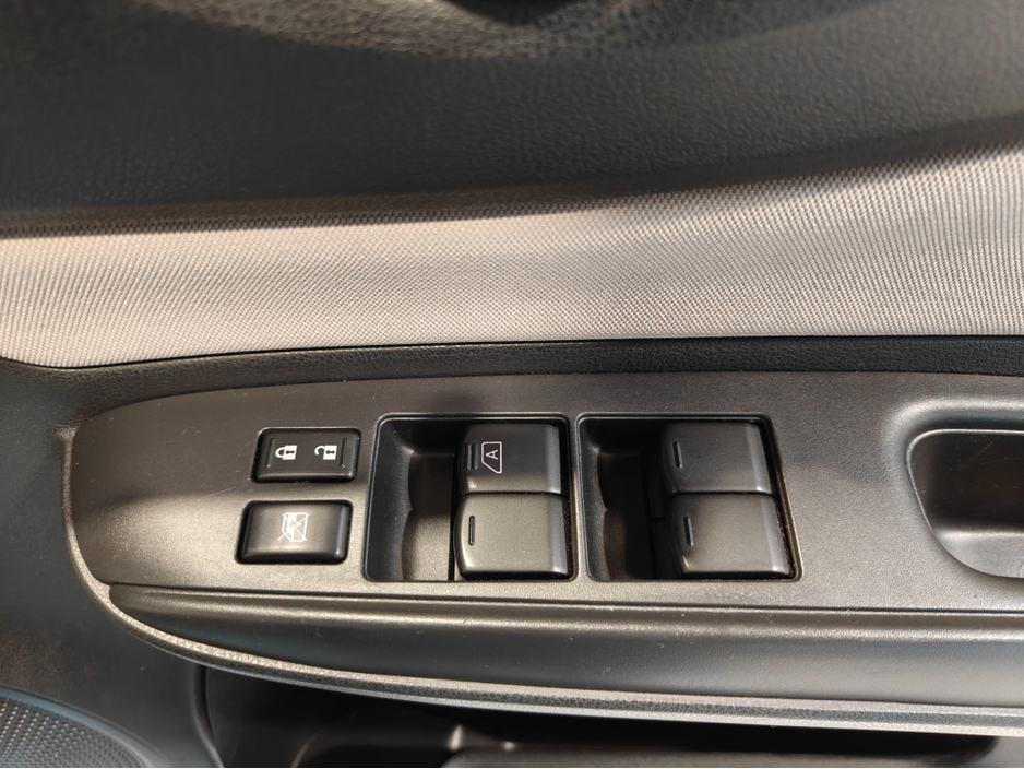 2018 Nissan Note - image 19