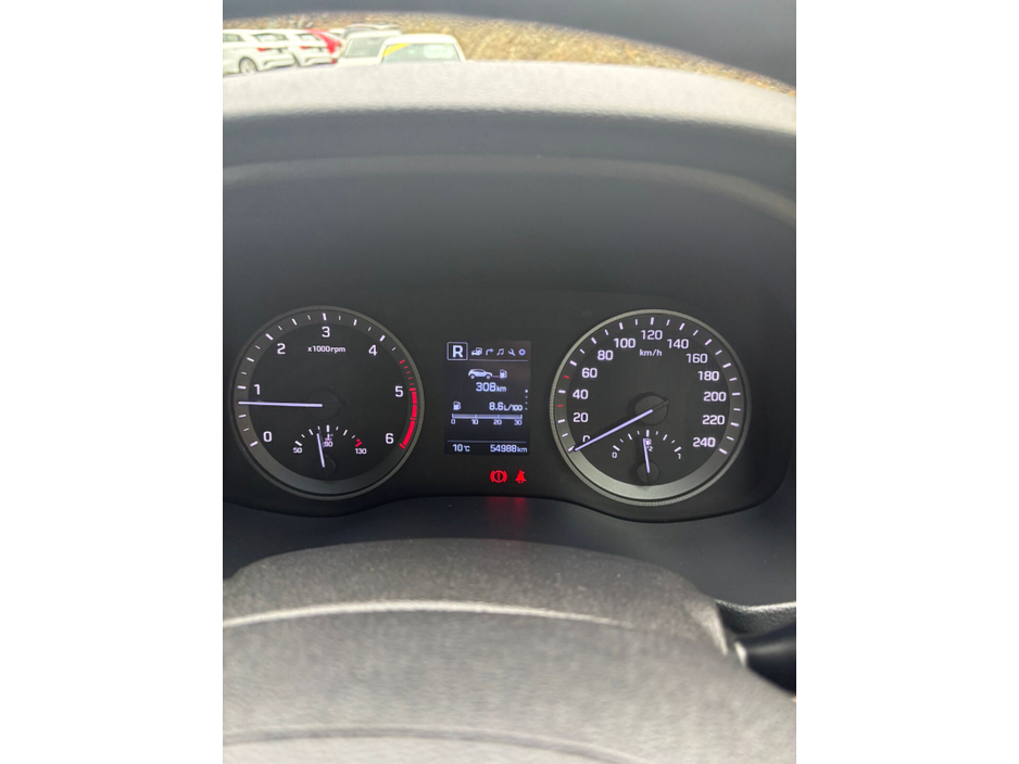 2017 Hyundai Tucson - image 17