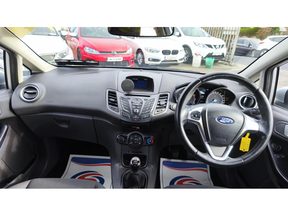 2017 Ford Fiesta - image 16