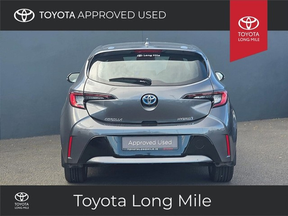 2025 Toyota Corolla 1.8 Hybrid Luna 5dr €30,749