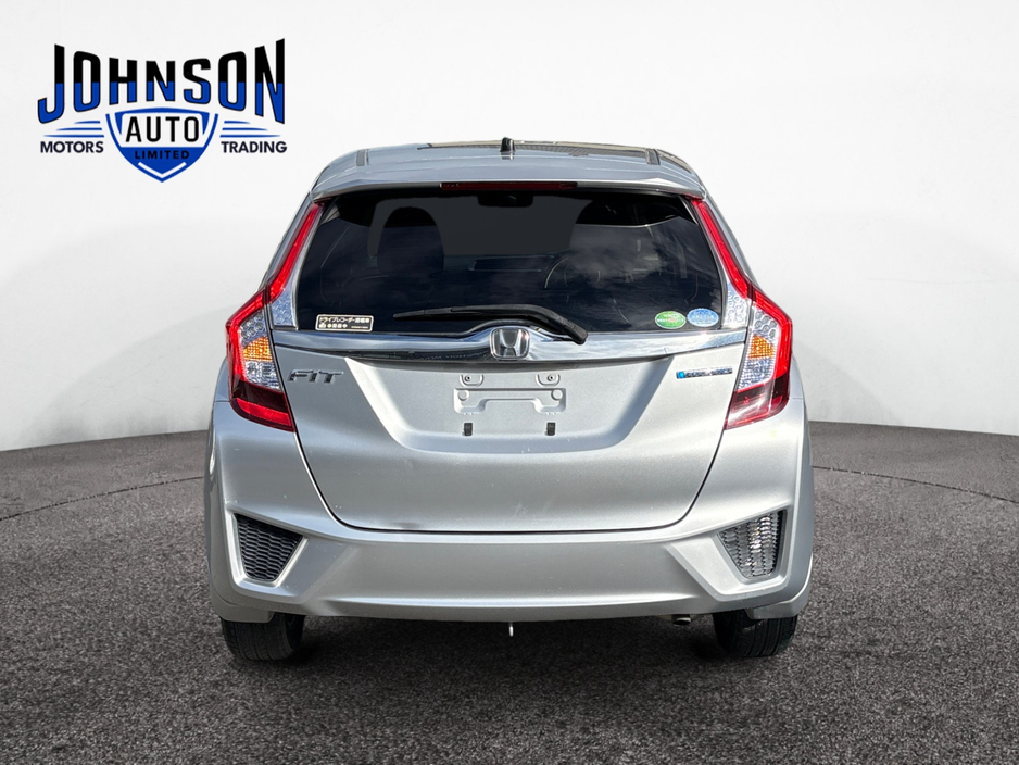 2016 Honda Fit - image 3