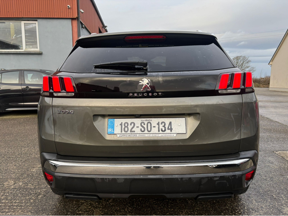2018 Peugeot 3008 - image 5