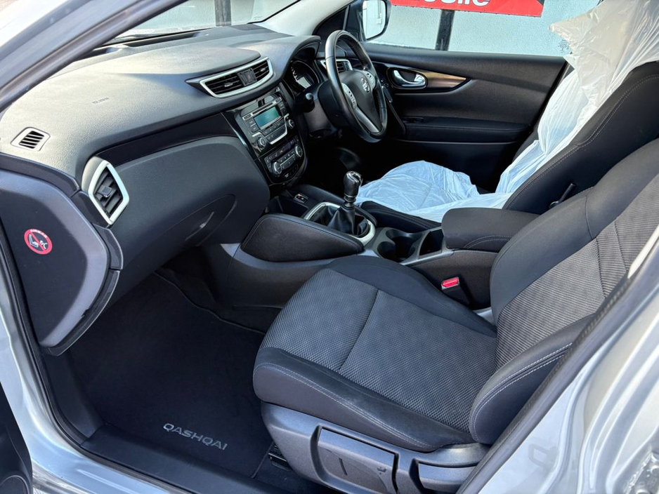 2015 Nissan Qashqai 1.2T 115 Petrol SV 92Km €10,990