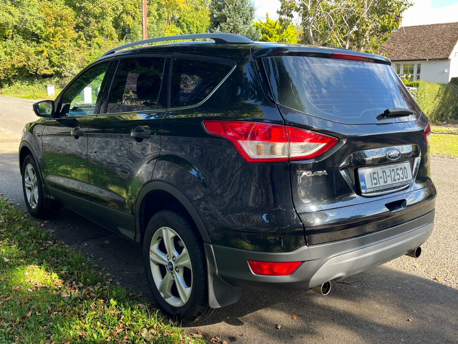 2015 Ford Kuga - image 6
