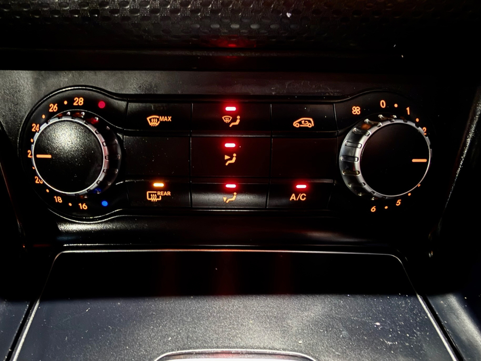 2016 Mercedes-Benz A Class - image 22