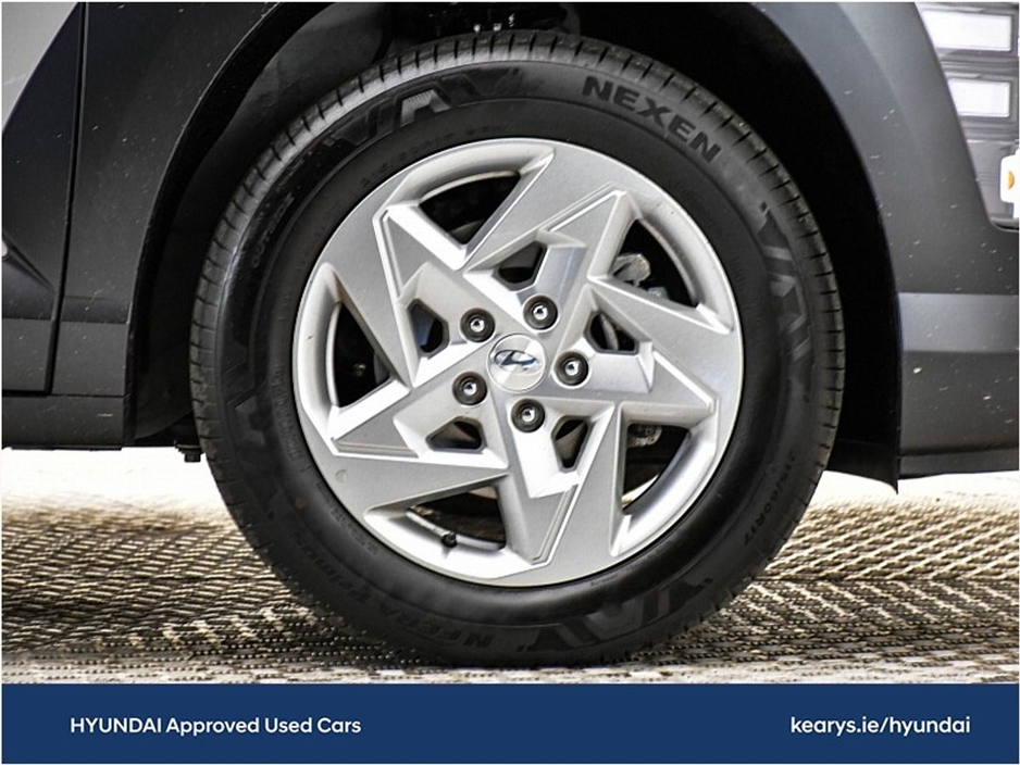 2025 Hyundai Kona Petrol Elegance €32,890