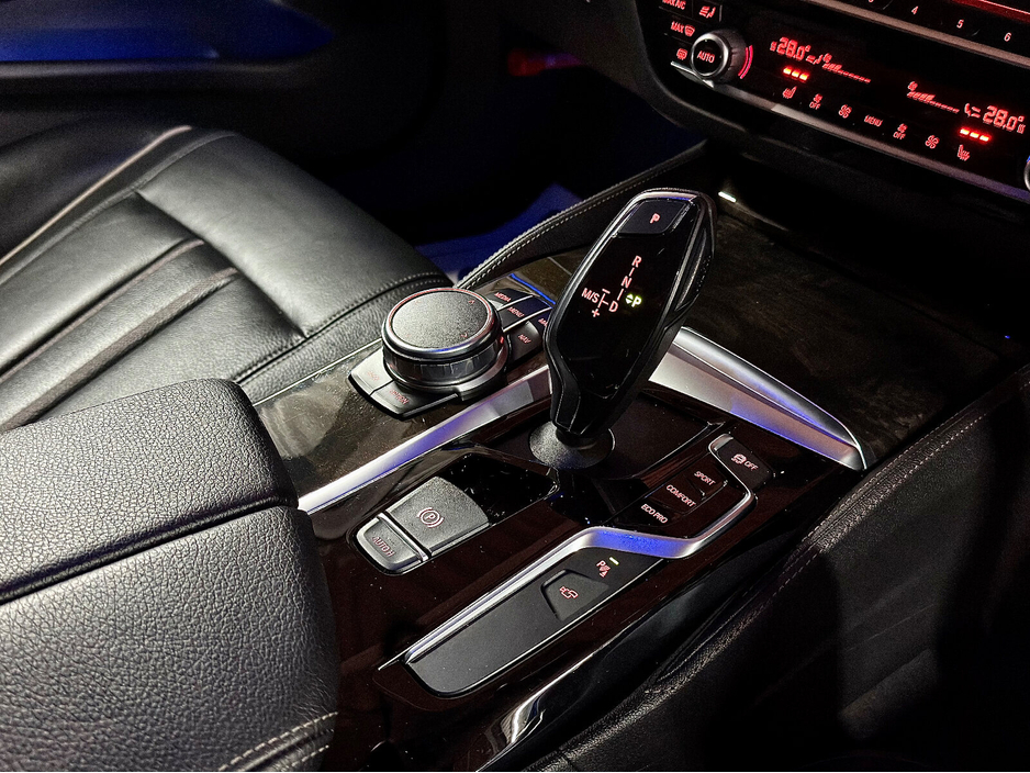 2017 BMW 5 Series 520d Luxury Auto €23,450