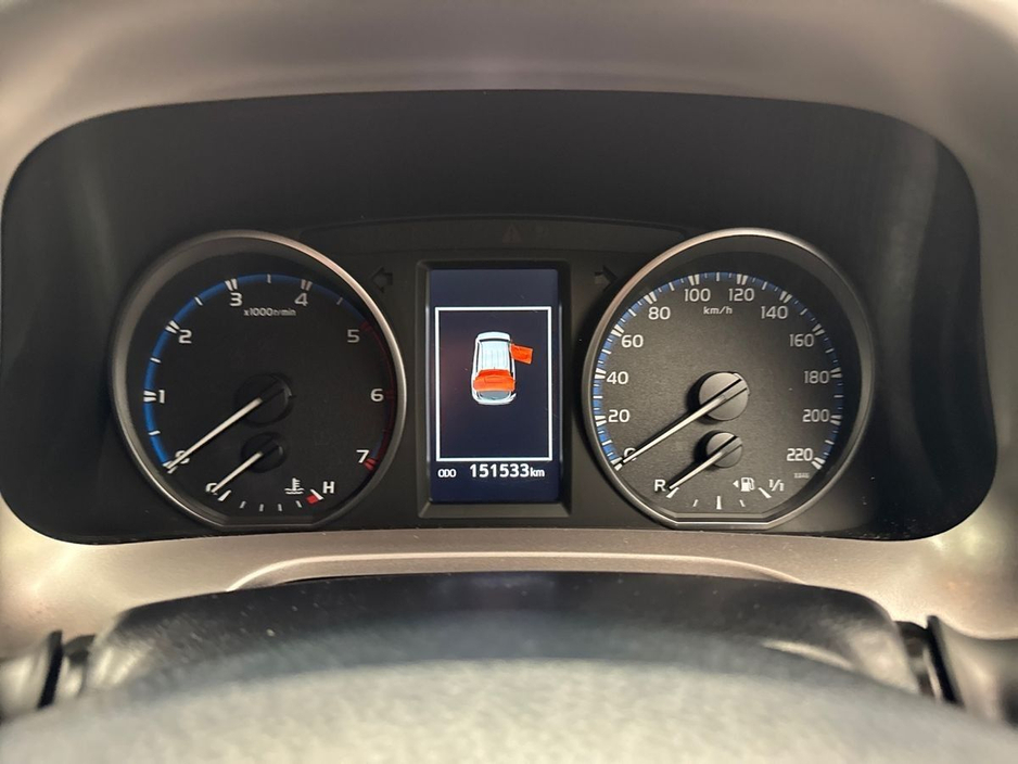 2018 Toyota Rav4 - image 14