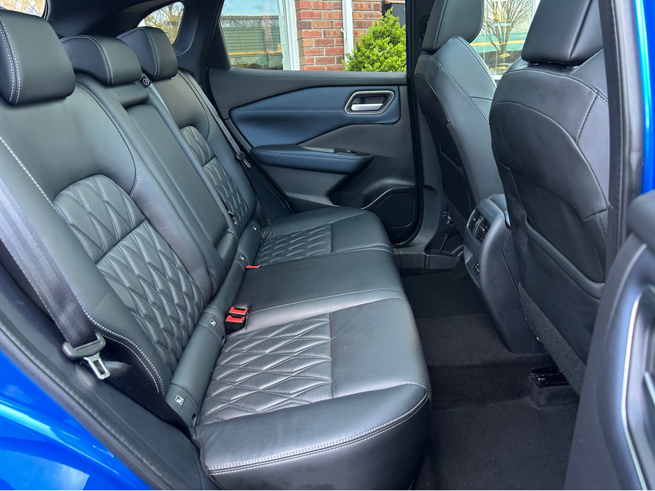 2022 Nissan Qashqai SVE-Premium Stunning Top Spec. Automatic - Pan-Roof + Leather & BOSE - Top Trade-Ins & Great Finance Deals - €29,950