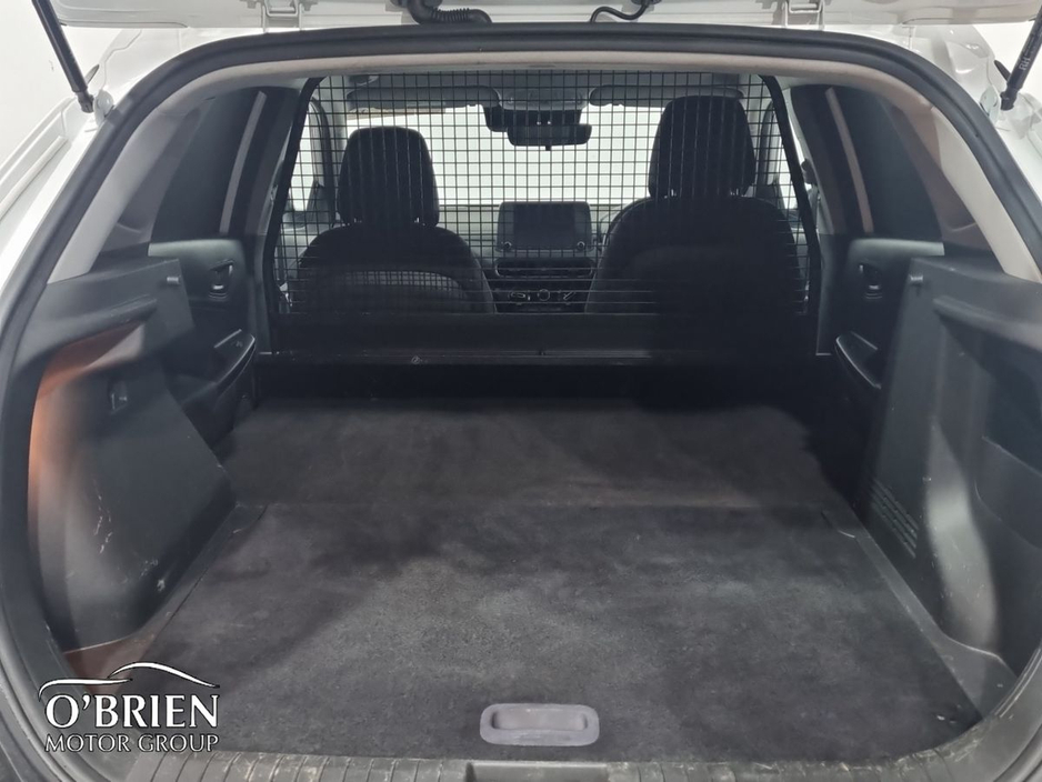 2021 Hyundai Kona - image 12