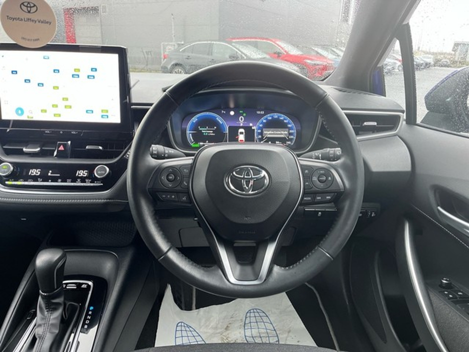 2025 Toyota Corolla COROLLA LUNA H/B €30,950