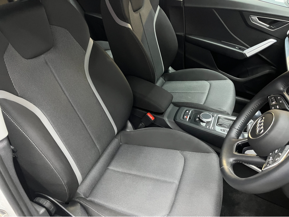 2021 Audi Q2 €28950 2021 AUDI Q2 35TDI SPORT 2.0 AUTOMATIC / CRUISE CONTROL / REVERSE CAMERA / HEATED SEATS / APPLE CARPLAY / AND MORE €28,950