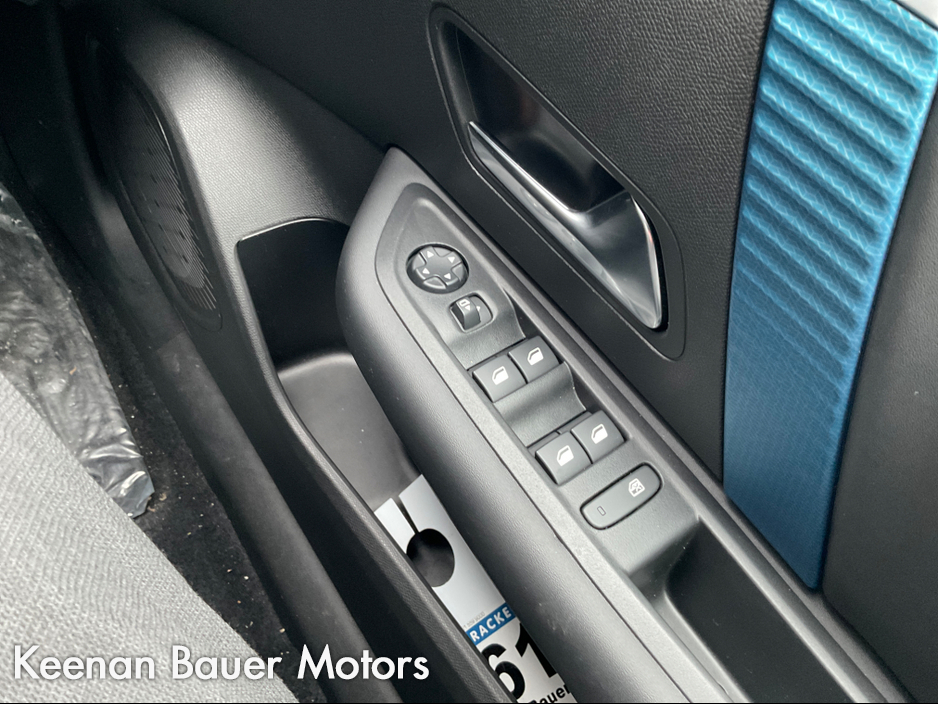 2025 Citroen C4X - image 12