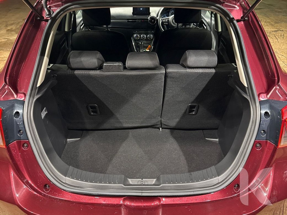 2018 Mazda Demio 1.3 AUTOMATIC - ALLOY WHEELS - PARKING RADAR - HEATING / AC CONTROLS - MULTI FUNCTION STEERING WHEEL €13,950