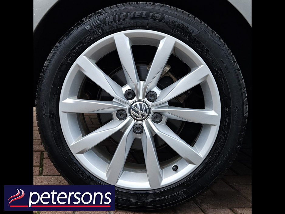 2018 Volkswagen Golf 1.2 TSI 5 DOOR AUTOMATIC - LOW MILEAGE €19,950