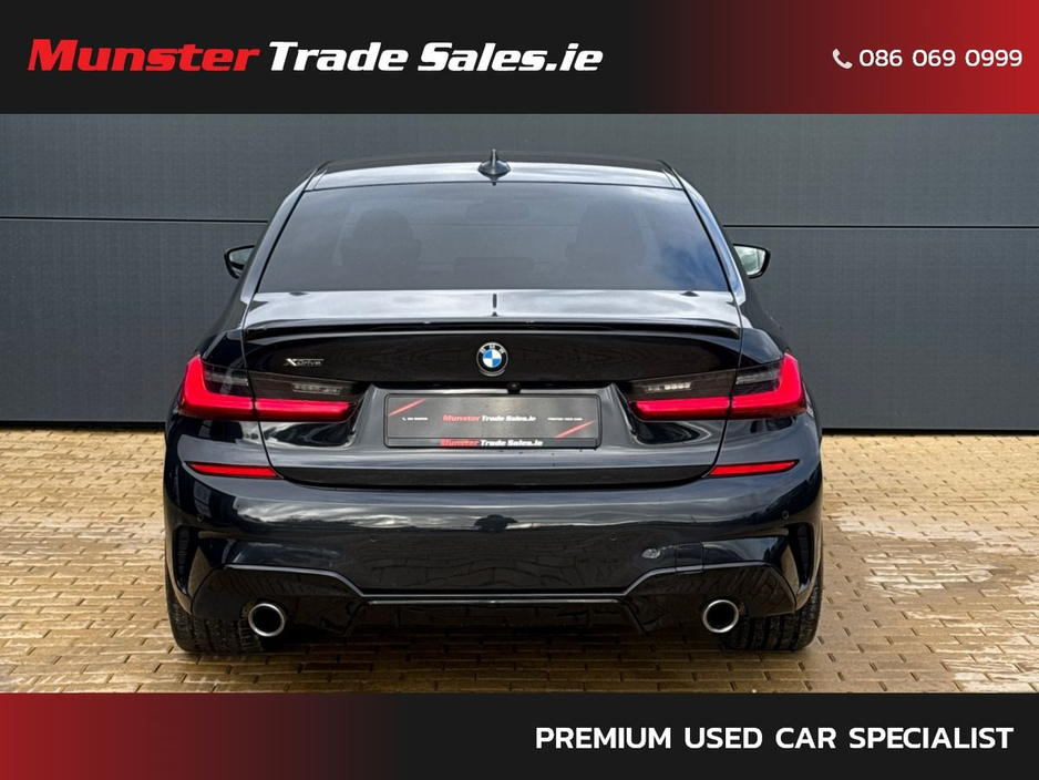 2021 BMW 3 Series - image 7