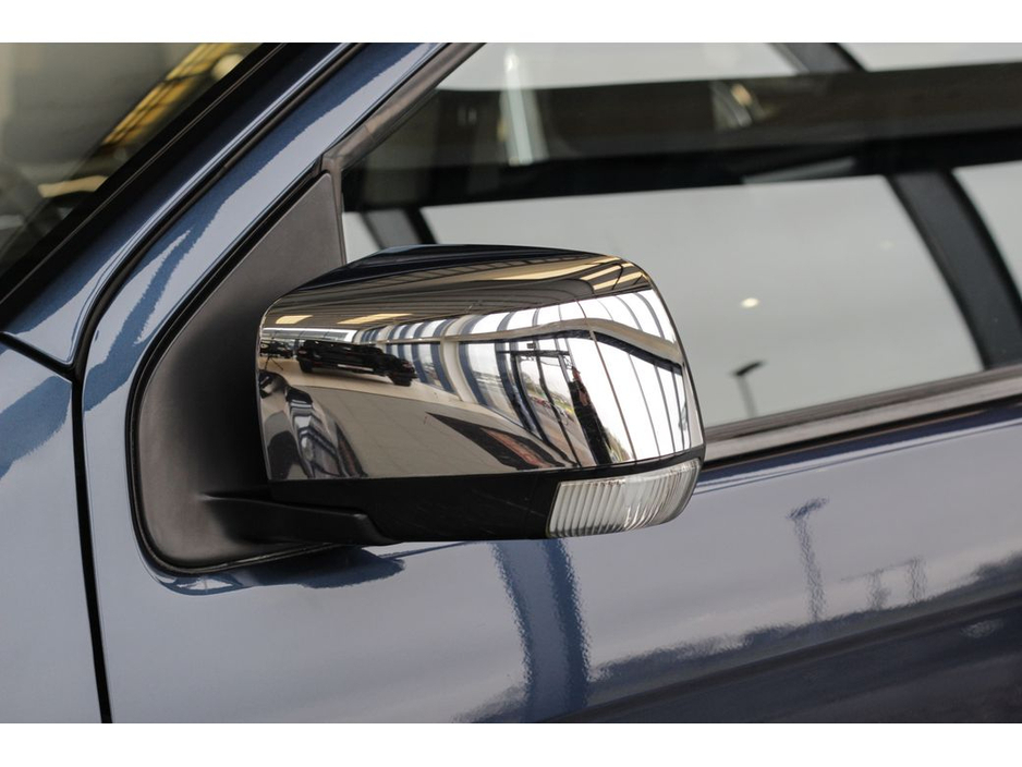 2017 Isuzu D-MAX - image 10