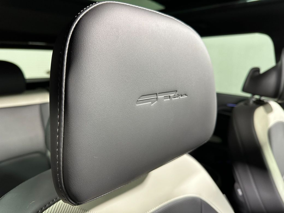 2026 Kia EV5 - image 27