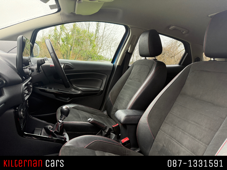 2020 Ford Ecosport - image 12