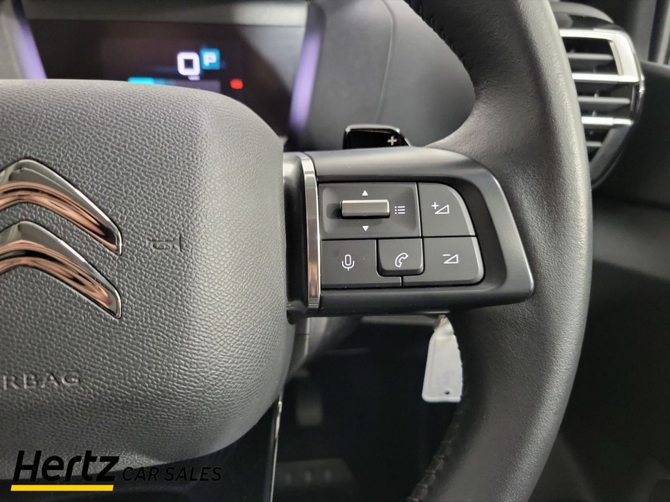 2023 Citroen C4 - image 24