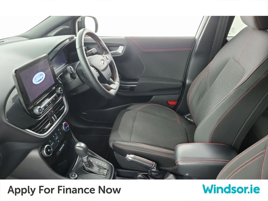 2022 Ford Puma - image 4