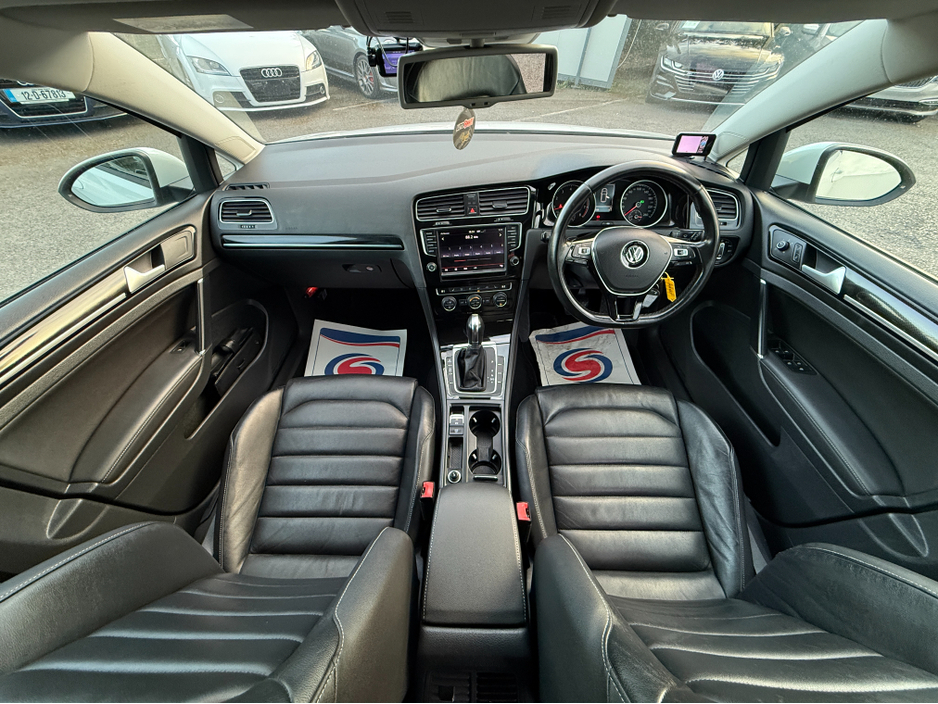 2014 Volkswagen Golf - image 7