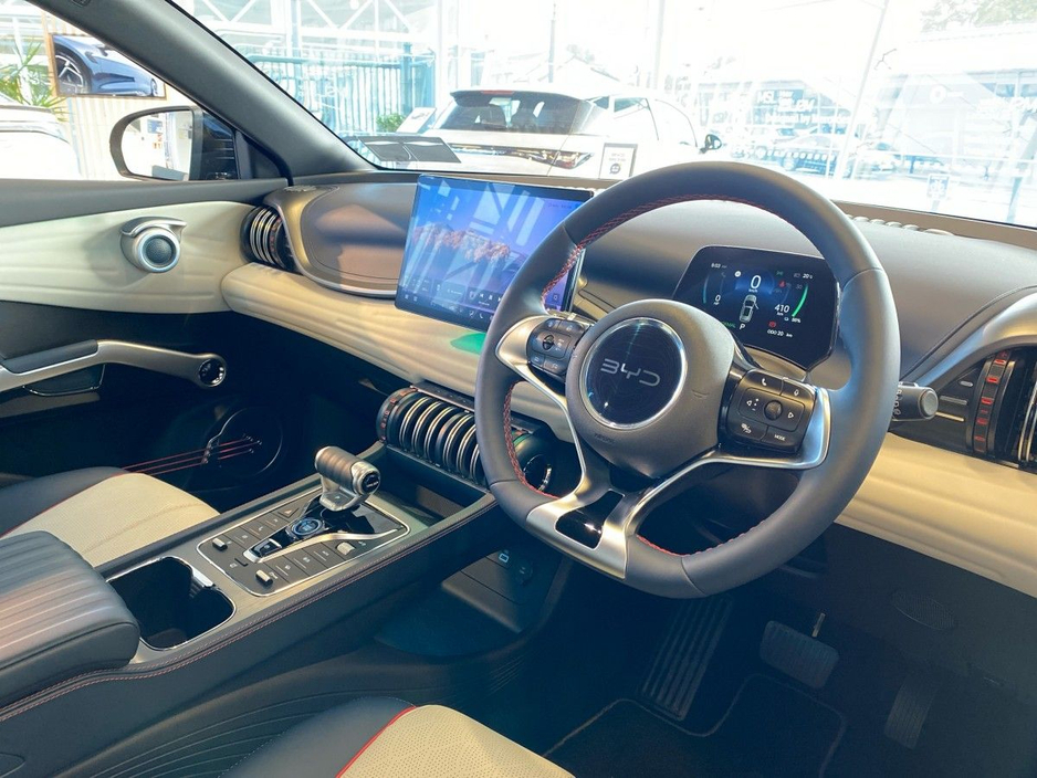 2026 BYD ATTO 3 - image 10