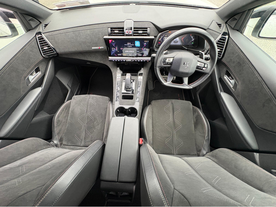 2022 DS Automobiles DS 7 - image 4