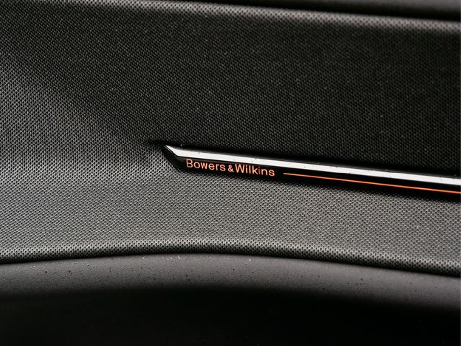 2024 Polestar 3 - image 30