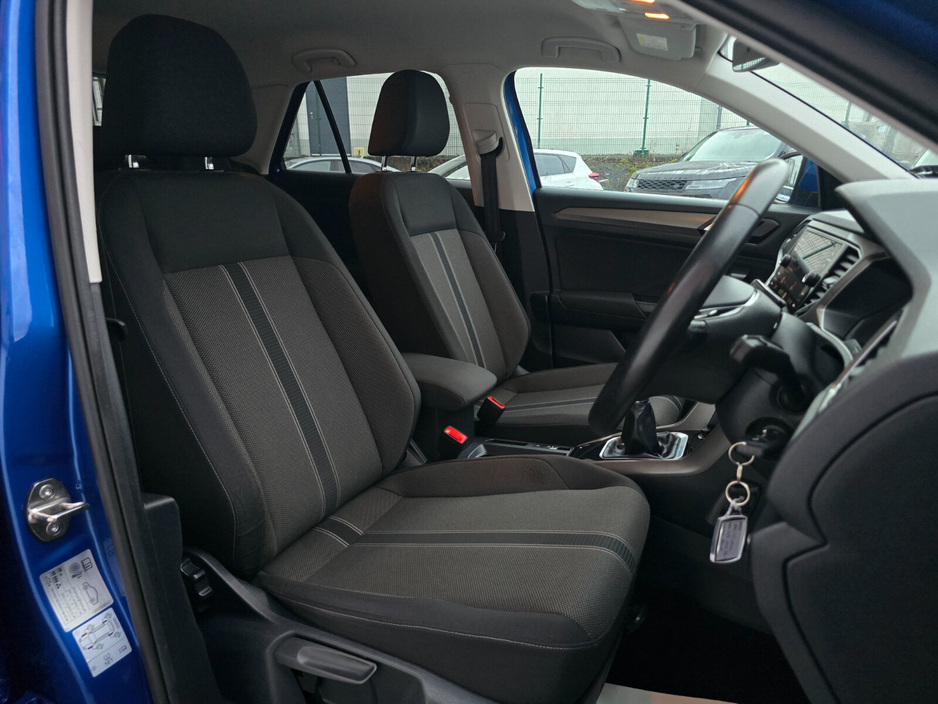 2021 Volkswagen T-Roc 2.0 TDI 115bhp Design €24,950