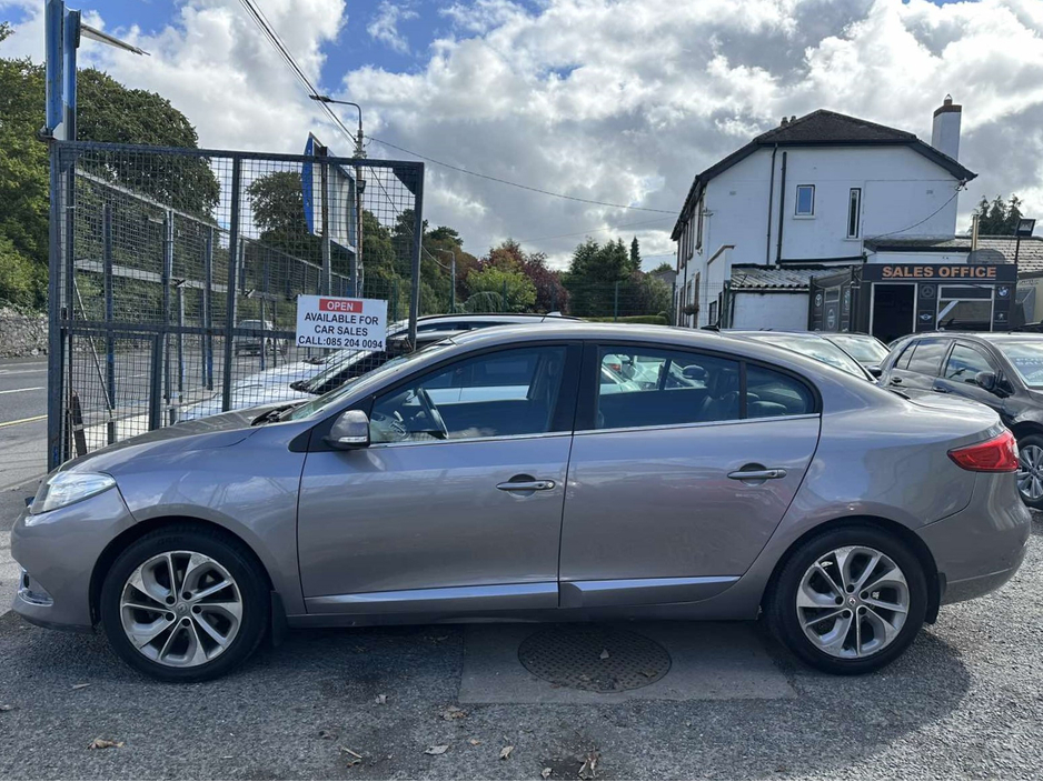 2017 Renault Fluence - image 3