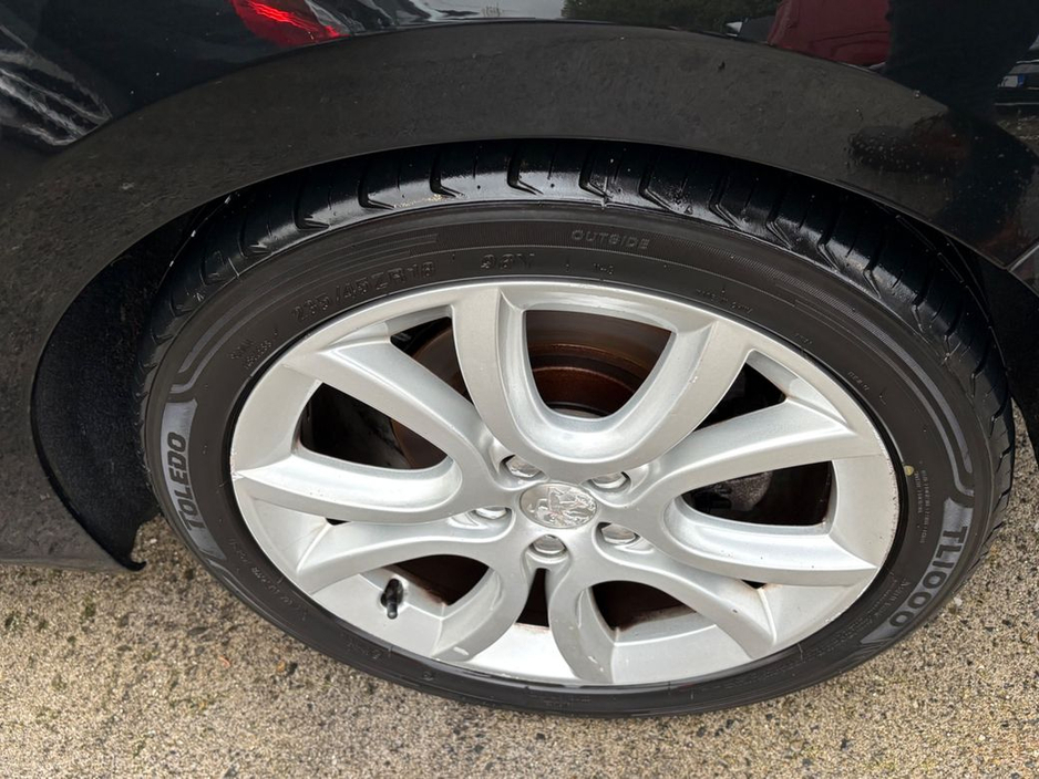 2017 Peugeot 508 - image 4