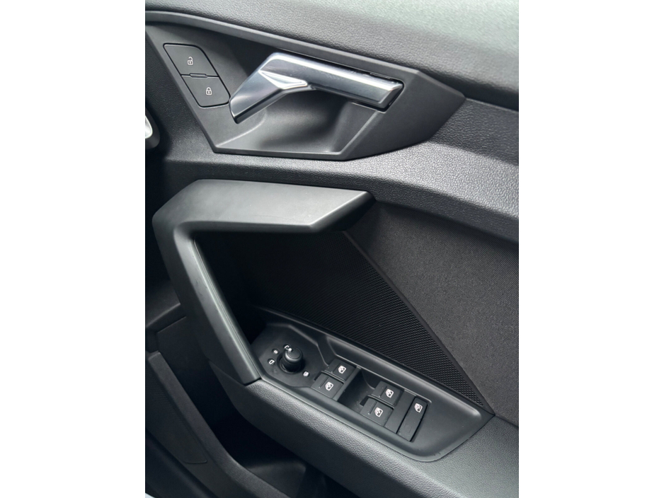 2022 Audi A3 30 TFSI 110HP SE €24,500
