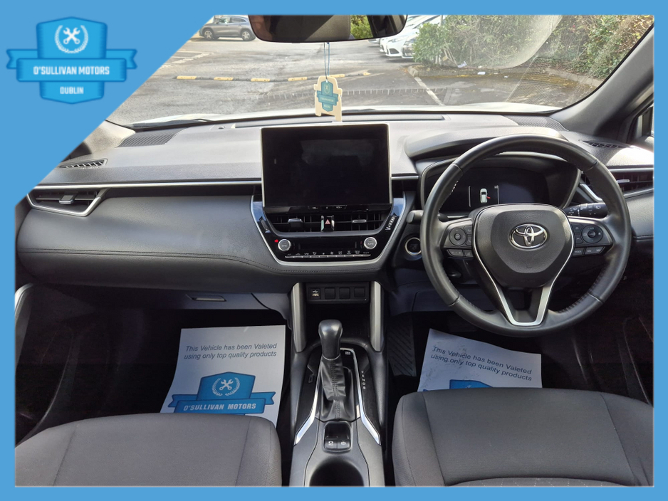 2023 Toyota Corolla Cross - image 14