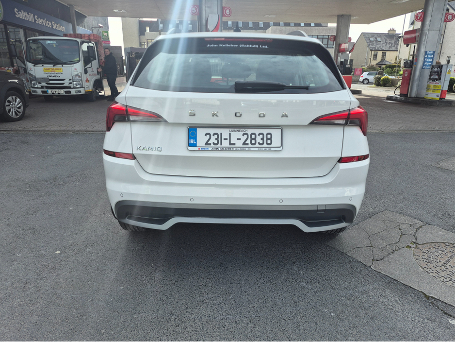2023 Skoda Kamiq - image 3