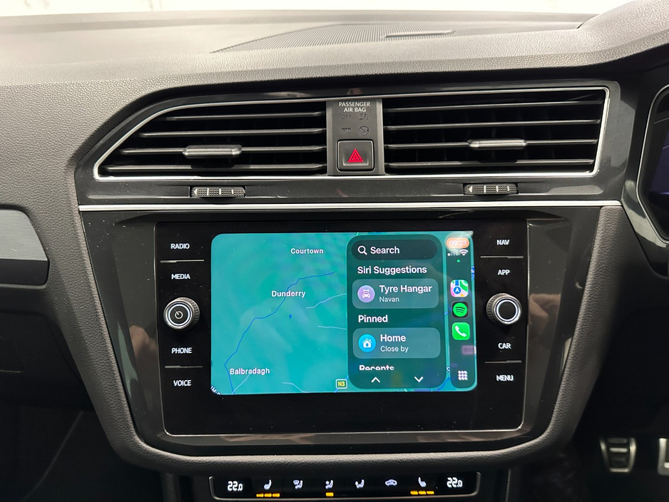 2019 Volkswagen Tiguan - image 32