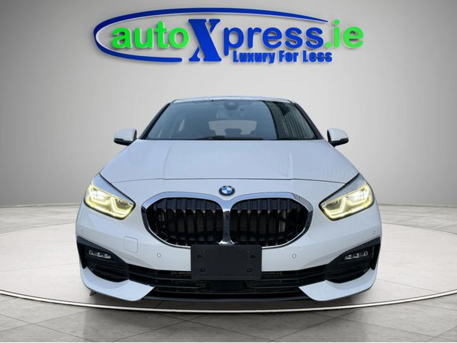 2020 BMW 1 Series - image 13